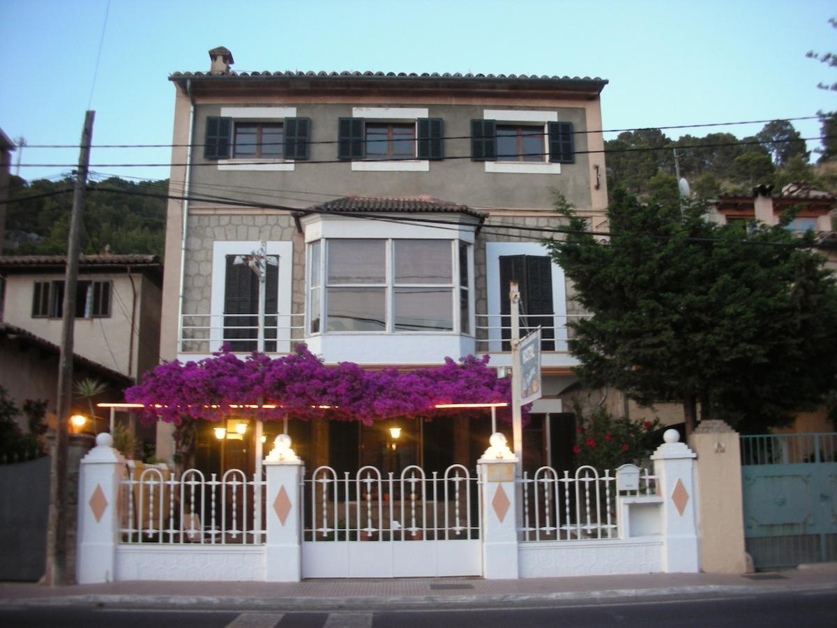Hostal Villa Primavera Пуэтро де Соллер Экстерьер фото