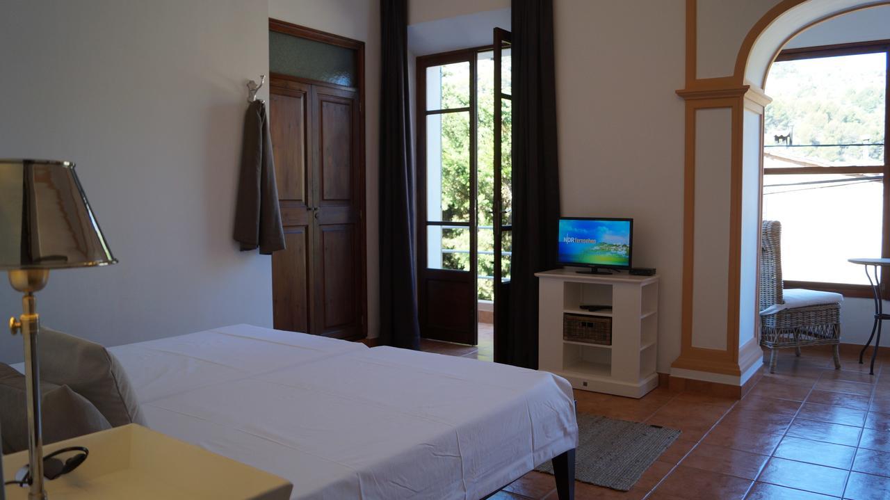Hostal Villa Primavera Пуэтро де Соллер Экстерьер фото