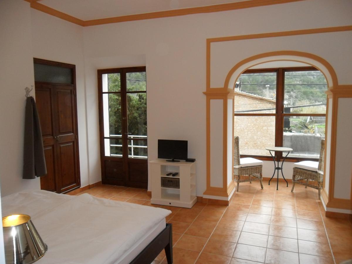 Hostal Villa Primavera Пуэтро де Соллер Номер фото