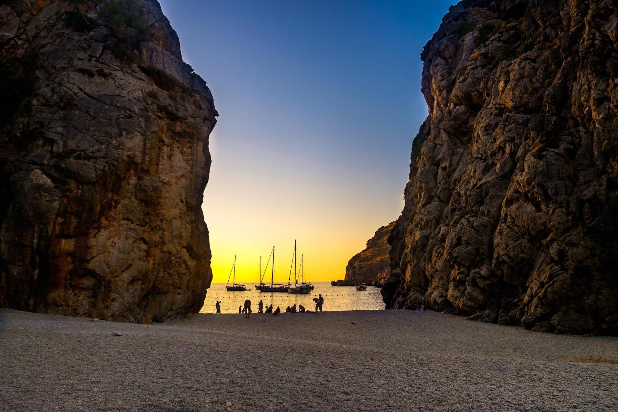 Отель Sol Port Soller Пуэтро де Соллер Экстерьер фото
